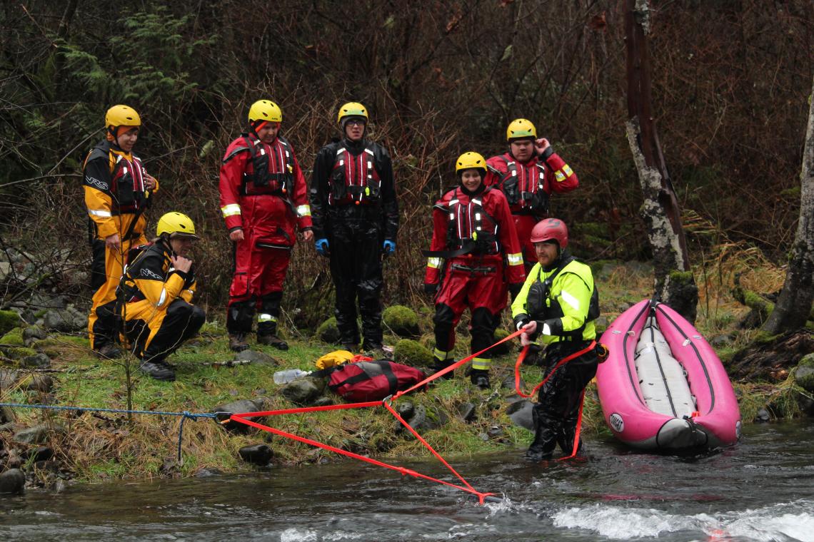 Swift water rescue training course