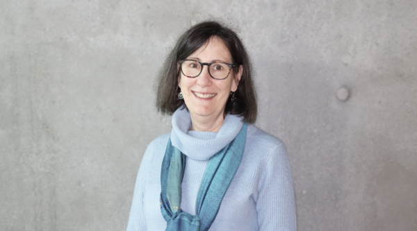 Dr. Jeanette Schmid