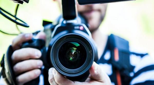 Man holding camera
