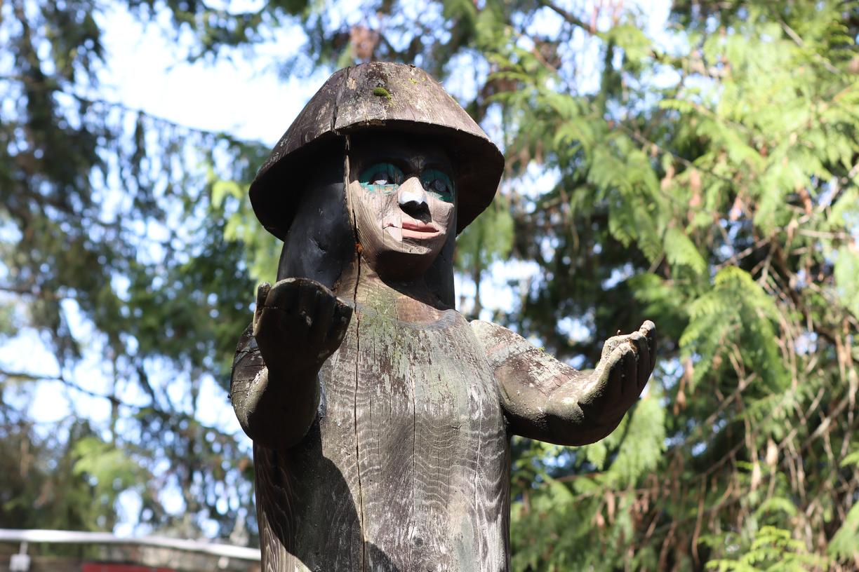Kwulasulwut Garden totem