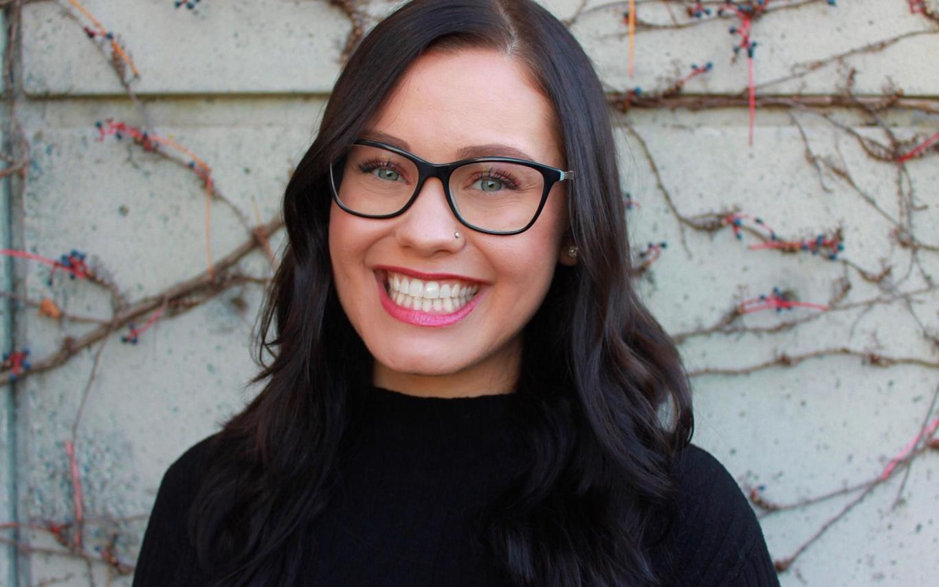 closeup photo of Alexis Gardner